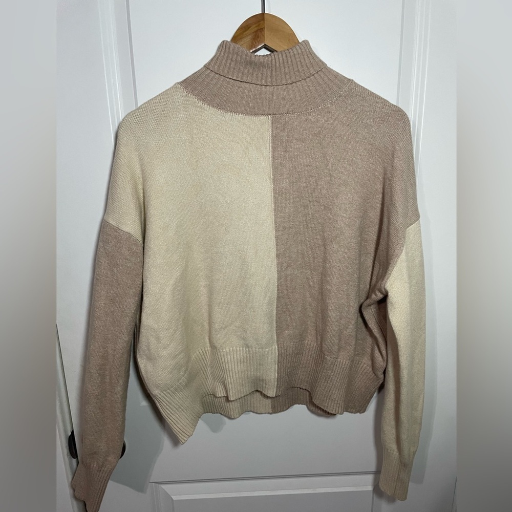 Gilli Cozy Color Block Women’s Turtleneck Sweater – Size M